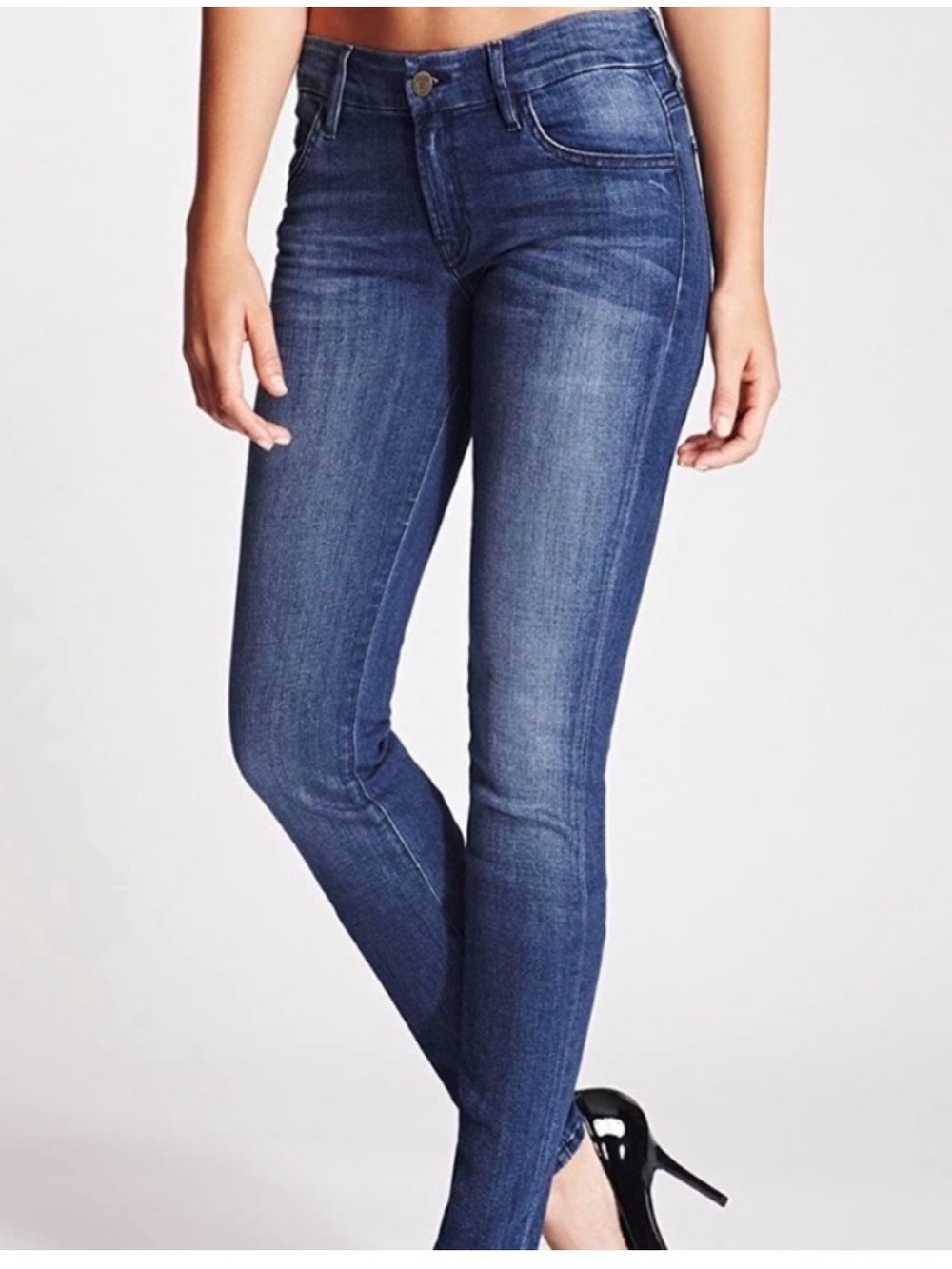Guess Women's Skinny Jeans - Blue Wash
